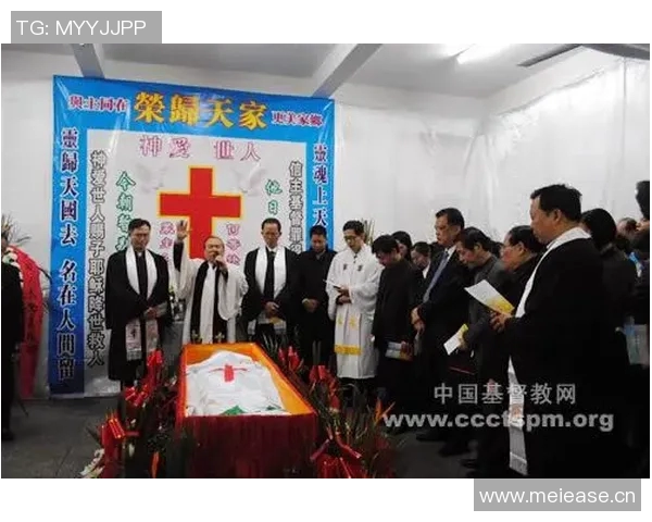 106岁洛约拉校队官方牧师去世引发全美球迷悼念与怀念