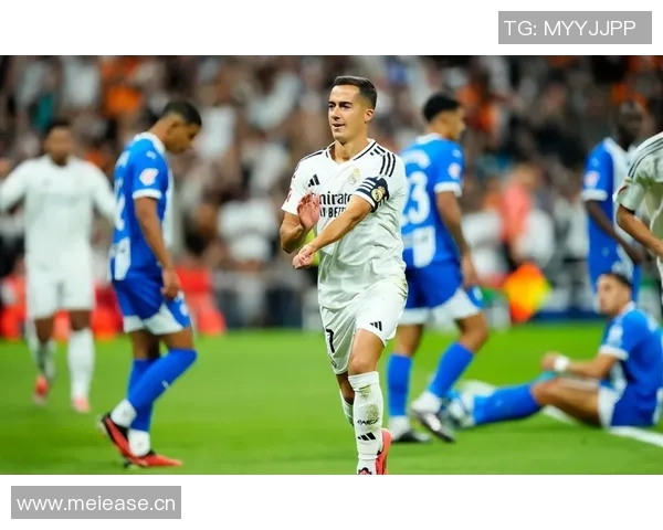 维尼修斯在伯纳乌主场再度获胜状态回暖期待持续表现出色