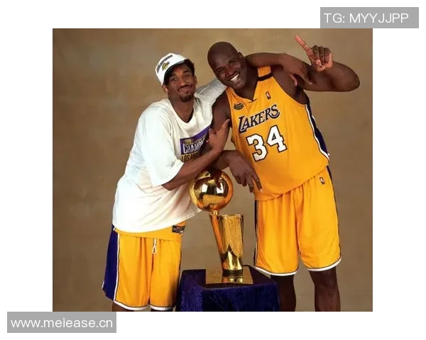 科比大女儿时尚风采闪耀奢侈品牌秀场成为瞩目焦点