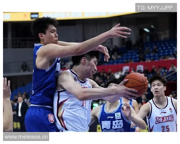 瀚森在比赛中寻求成长但球队对其关键时刻表现存疑 瀚森在比赛中寻求成长但球队对其关键时刻表现存疑