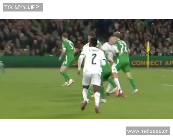 C罗因肘击染红被禁赛葡萄牙足协希望他下轮以观众身份出席比赛