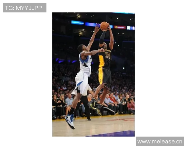 米切尔首节火力全开6投5中三分3中3独揽13分助攻抢断齐飞 米切尔首节火力全开6投5中三分3中3独揽13分助攻抢断齐飞