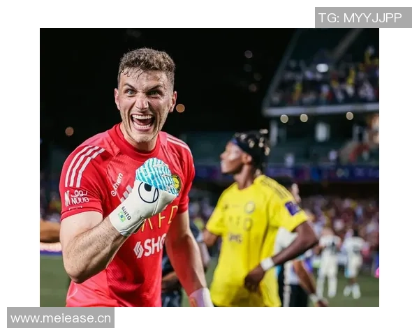 利雅得胜利门将本托加盟热那亚租借协议含900万买断条款