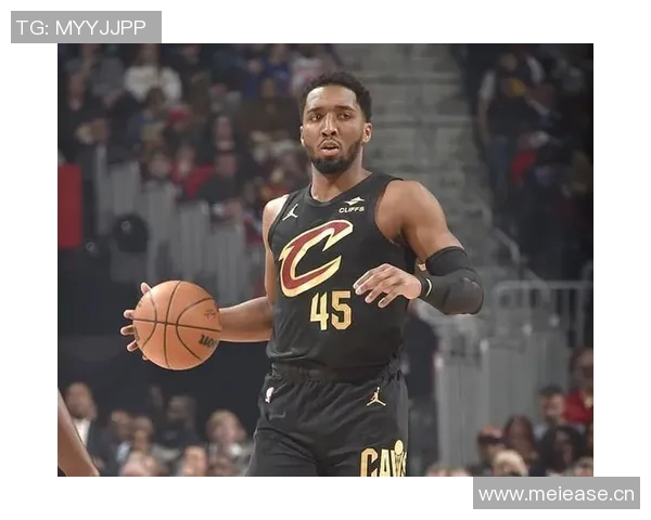 历史第三年轻万分先生爱德华兹20投10中斩获25分7篮板9助攻1抢断1盖帽