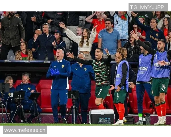 葡萄牙队史仅两次单场进9球C罗缺席两场比赛引关注 葡萄牙队史仅两次单场进9球C罗缺席两场比赛引关注