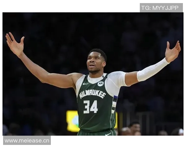 字母哥上半场表现平平仅得10分3板3助2断球队需更强支持 字母哥上半场表现平平仅得10分3板3助2断球队需更强支持