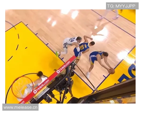 狄龙半场表现抢眼8中3加罚球6中6拿下13分但3犯令球队隐忧显现