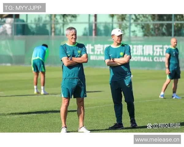 塞蒂恩训练时间延长但缺乏强度与对抗性引发关注 塞蒂恩训练时间延长但缺乏强度与对抗性引发关注